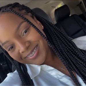 Meet your Posher, Kay